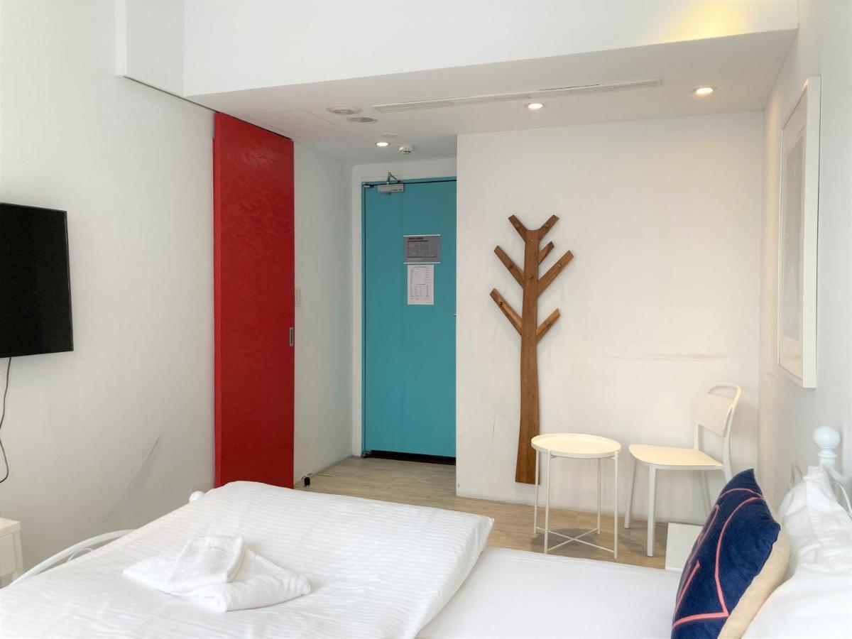 4Plus Hostel Taipei Eksteriør billede