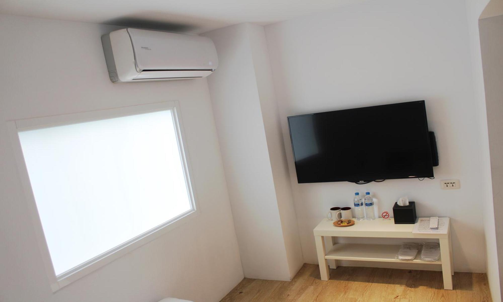 4Plus Hostel Taipei Eksteriør billede