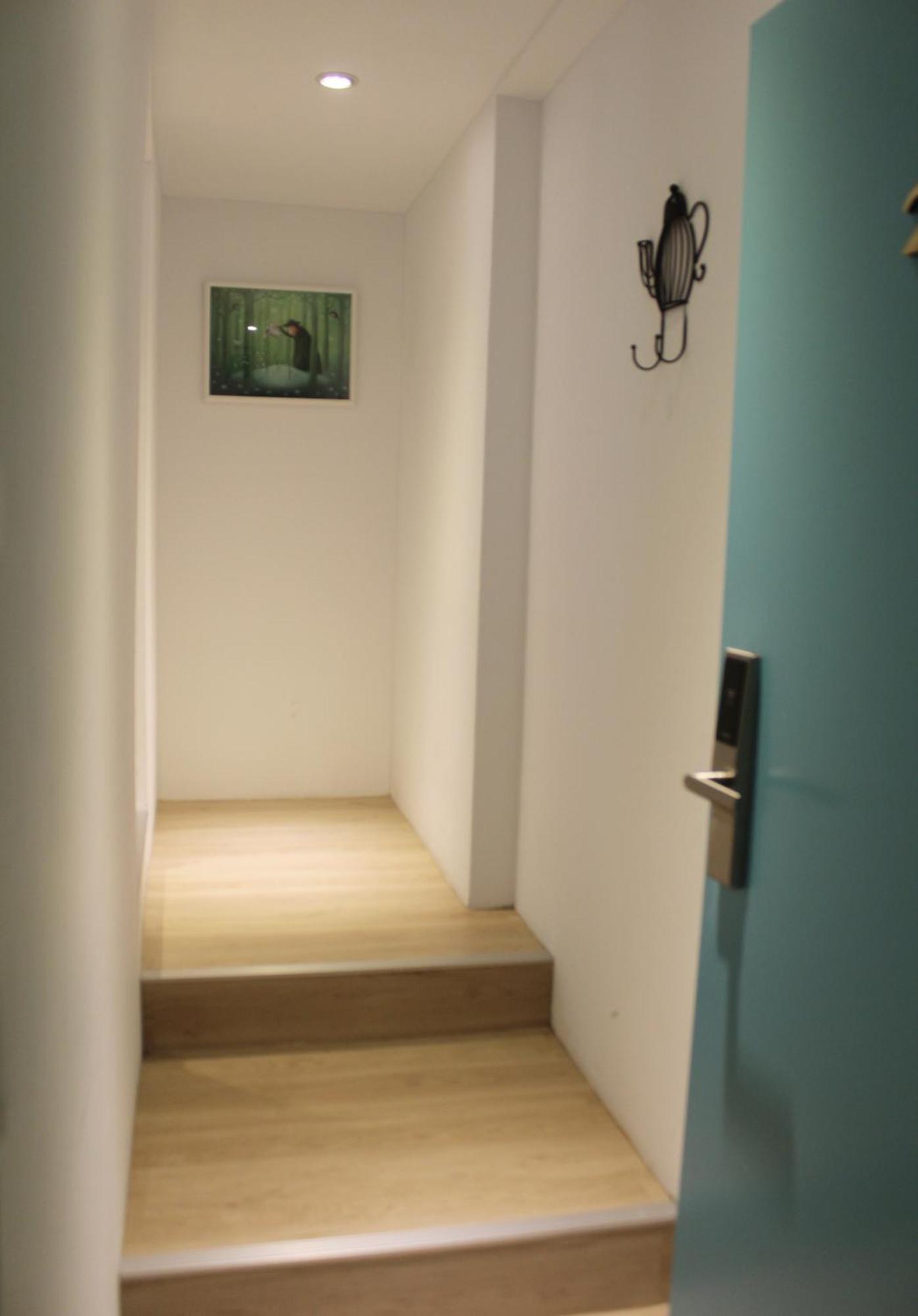 4Plus Hostel Taipei Eksteriør billede